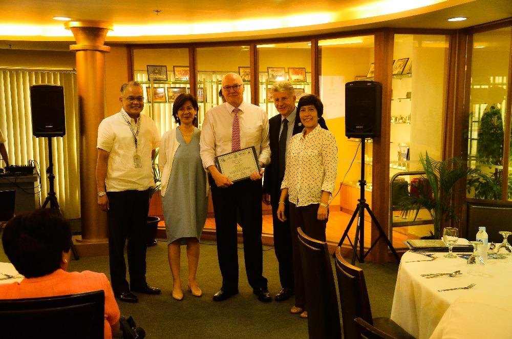 Certificate Presentation