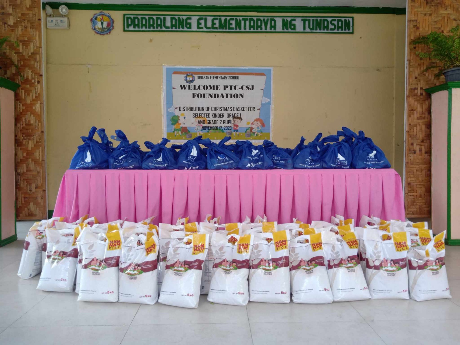 Christmas baskets for pupils