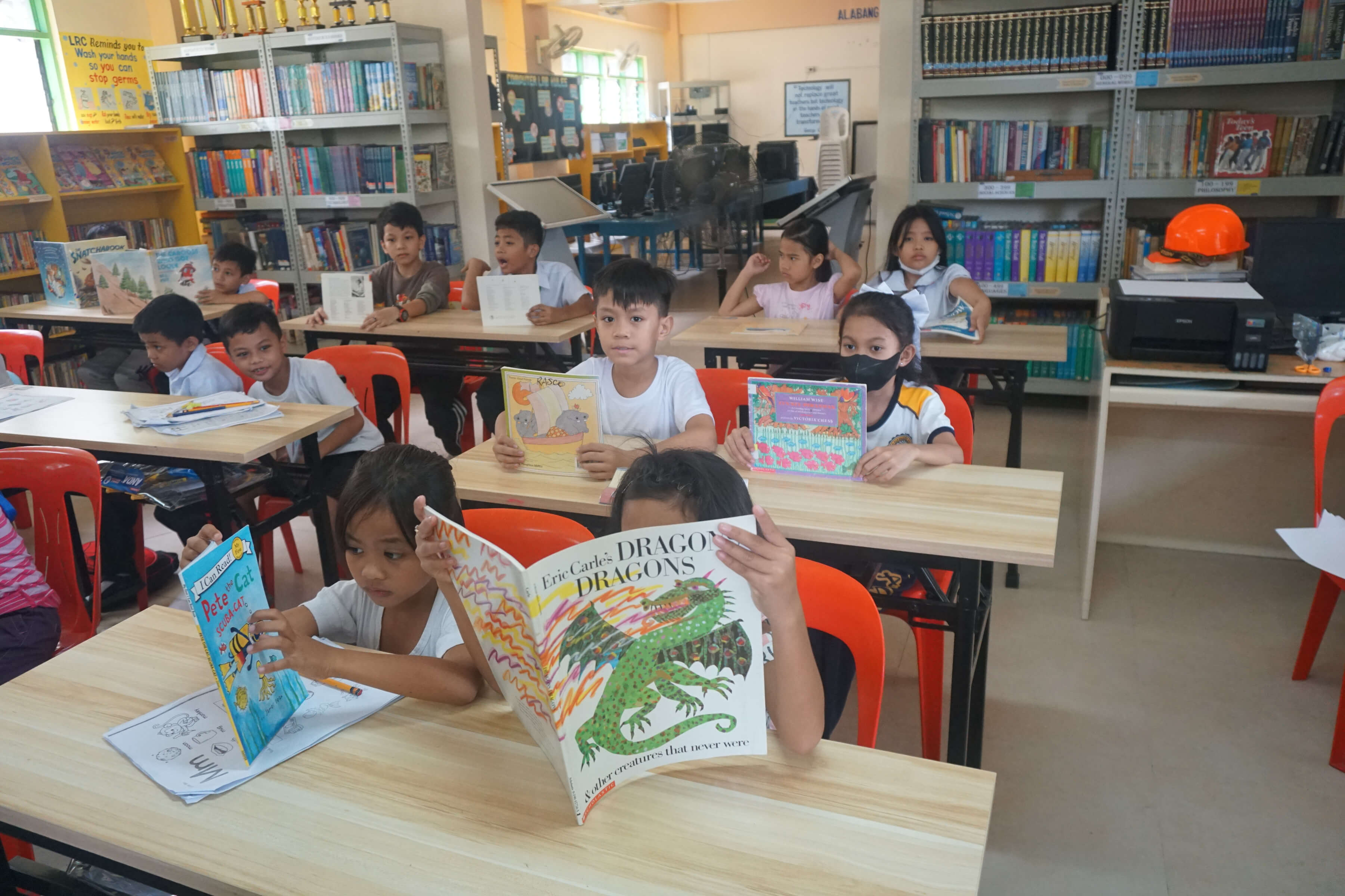 Classroom reading session